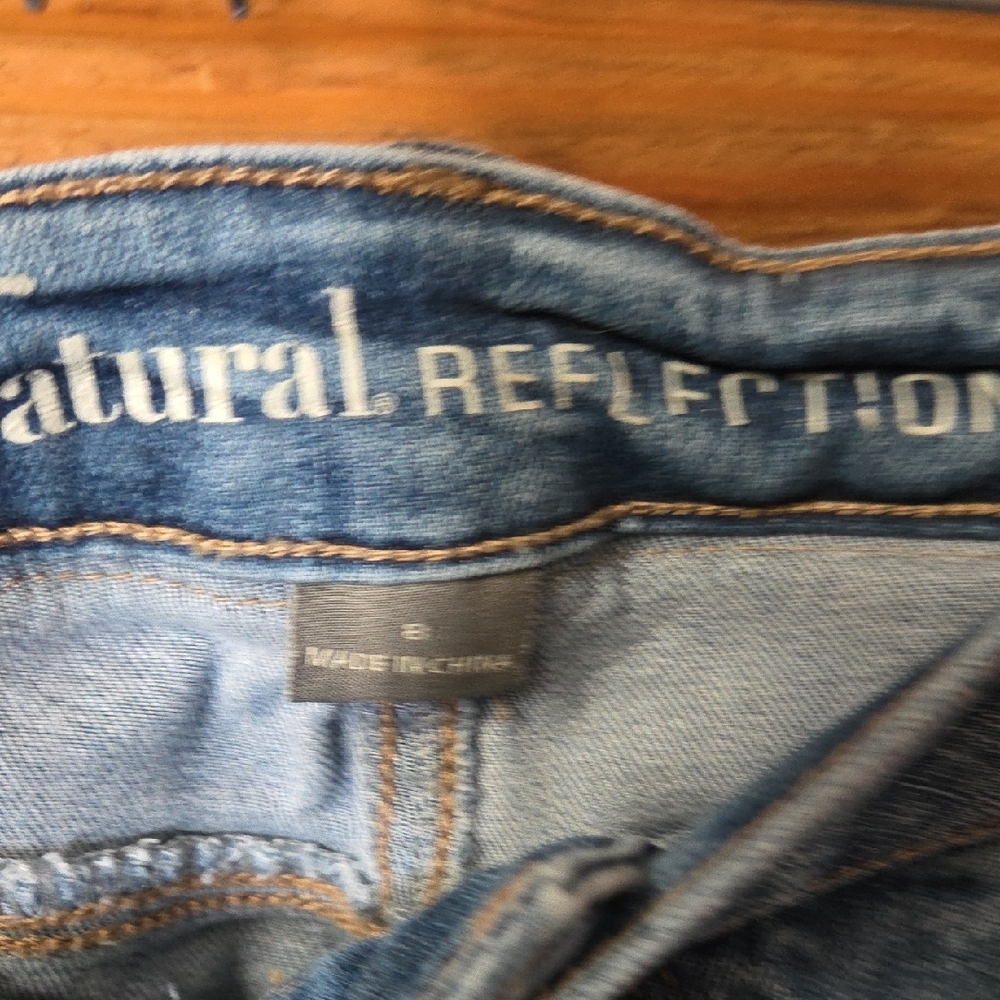 Natural Reflections Faded Blue Cropped Jeans - Picture 2 of 4